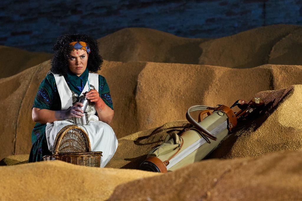 A CRUDE (OIL) AÏDA - part 1 A:ida