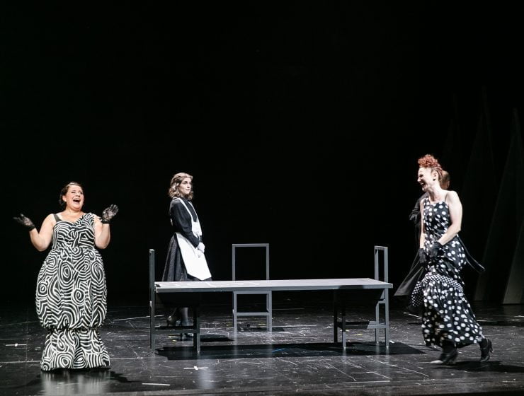 La belle et la Bête in Aken La belle et la bête