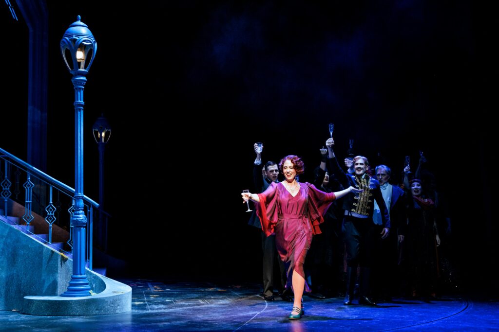 GRÄFIN MARIZA: SPECTACULAIR ! Gräfin Maritza