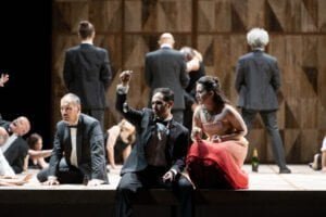 La Traviata: respectloos La Traviata