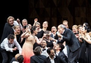 La Traviata: respectloos La Traviata