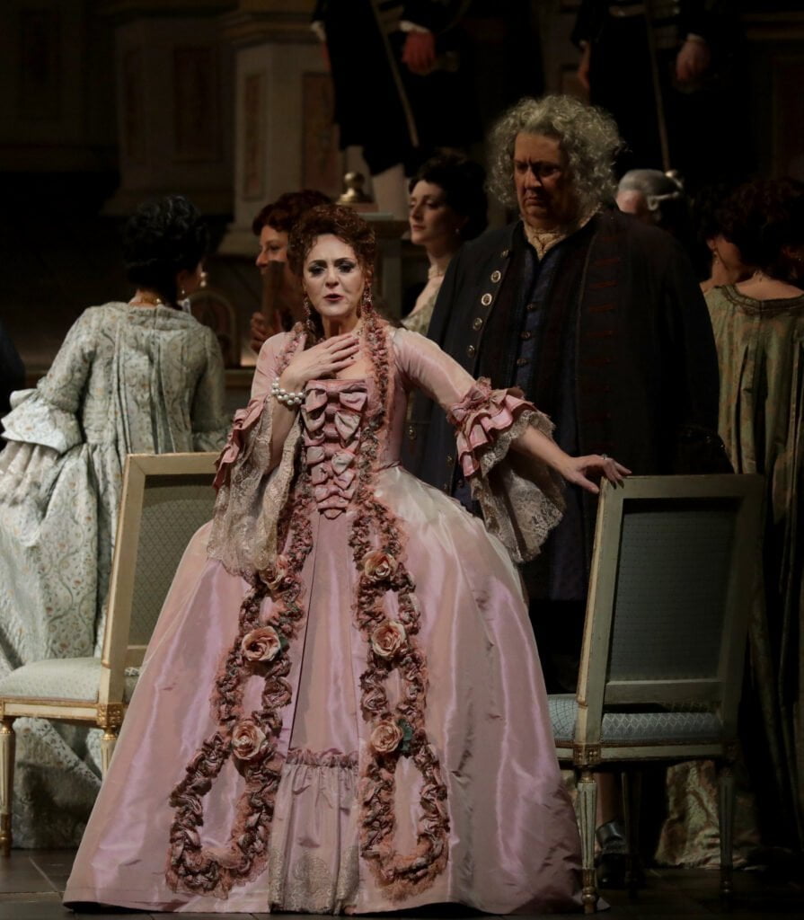 Adriana vs. Adriana: 1-1 Adriana