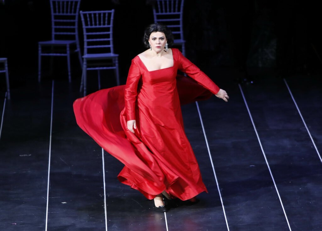 Adriana vs. Adriana: 1-1 Adriana