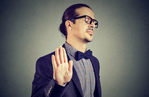 (5) "Opera should be understood by modern people by modern means."