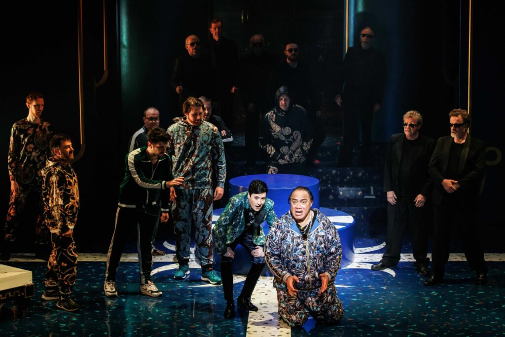 Lucrezia Borgia in Melbourne: pyjamas and shell suits. Lucrezia