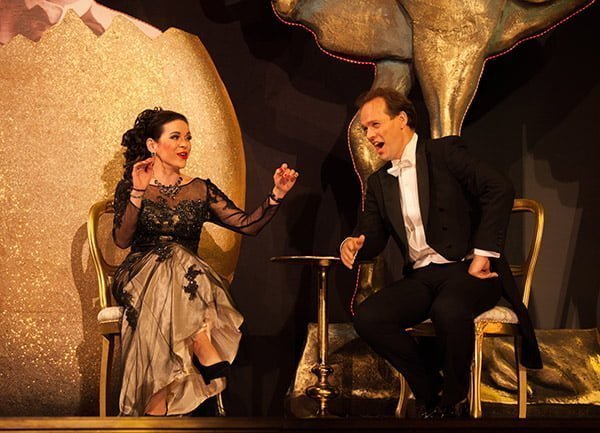 Sieglinde Feldhofer & Thomas Blondelle WIENER BLUT ©www.fotohofer.at Wiener Blut