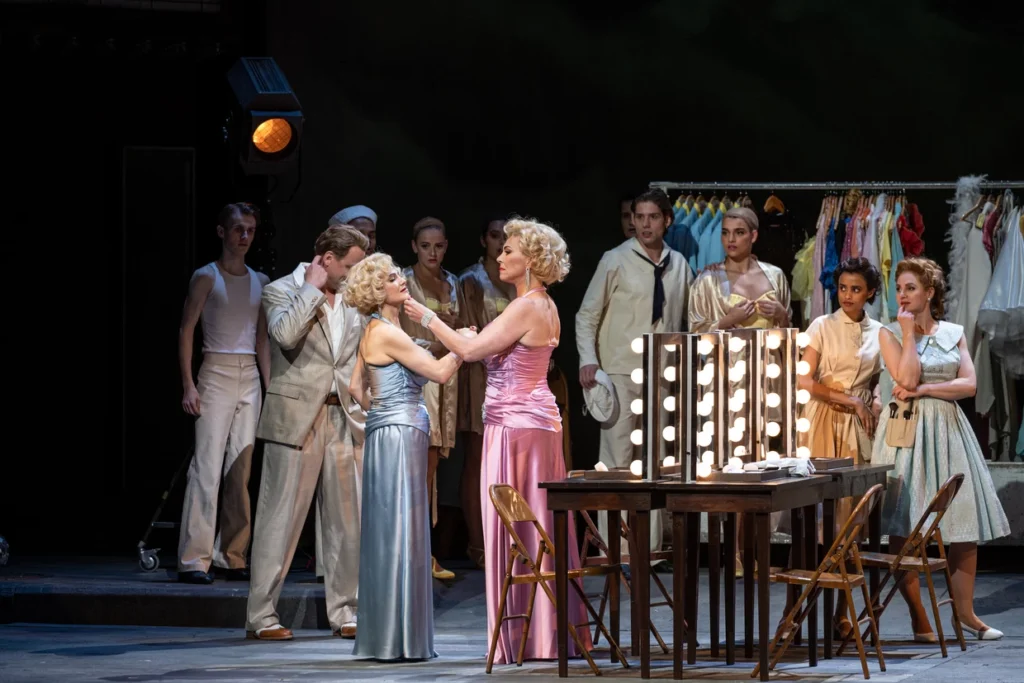 RUSALKA. Lyrisch sprookje over snuiven, zuipen en copuleren. Rusalka