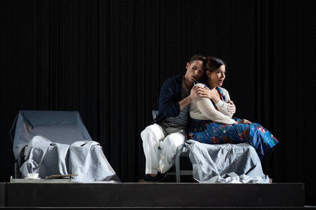 La Traviata - Teatro dell’Opera di Roma (italian) La Traviata