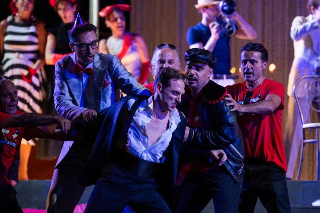 La Traviata - Teatro dell’Opera di Roma (italian) La Traviata