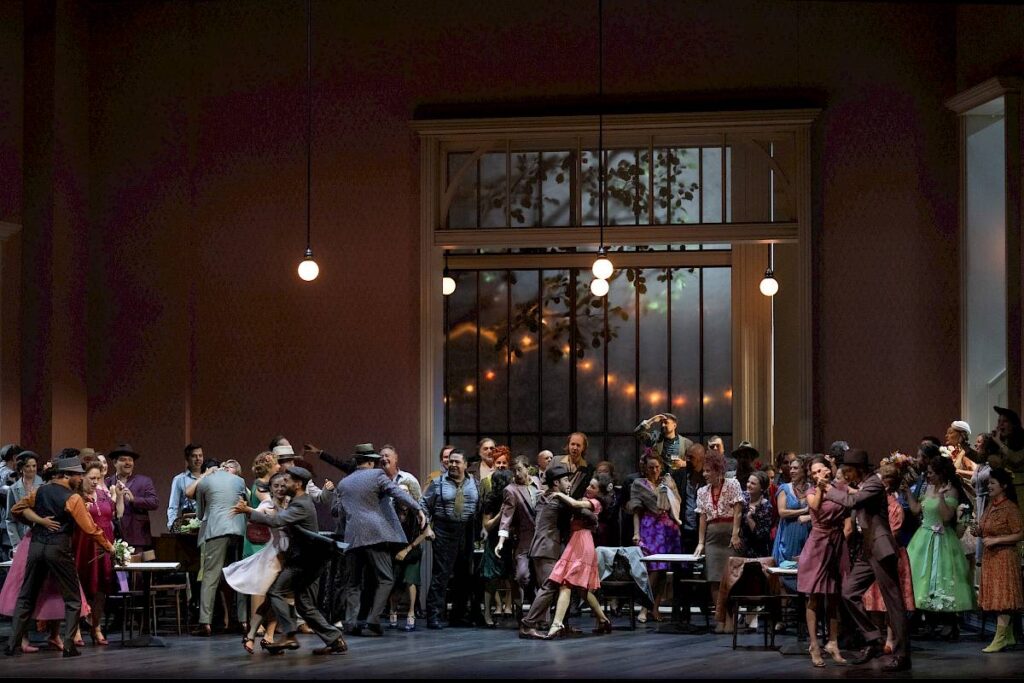 La Rondine. Zürich. ©Monika Rittershaus.