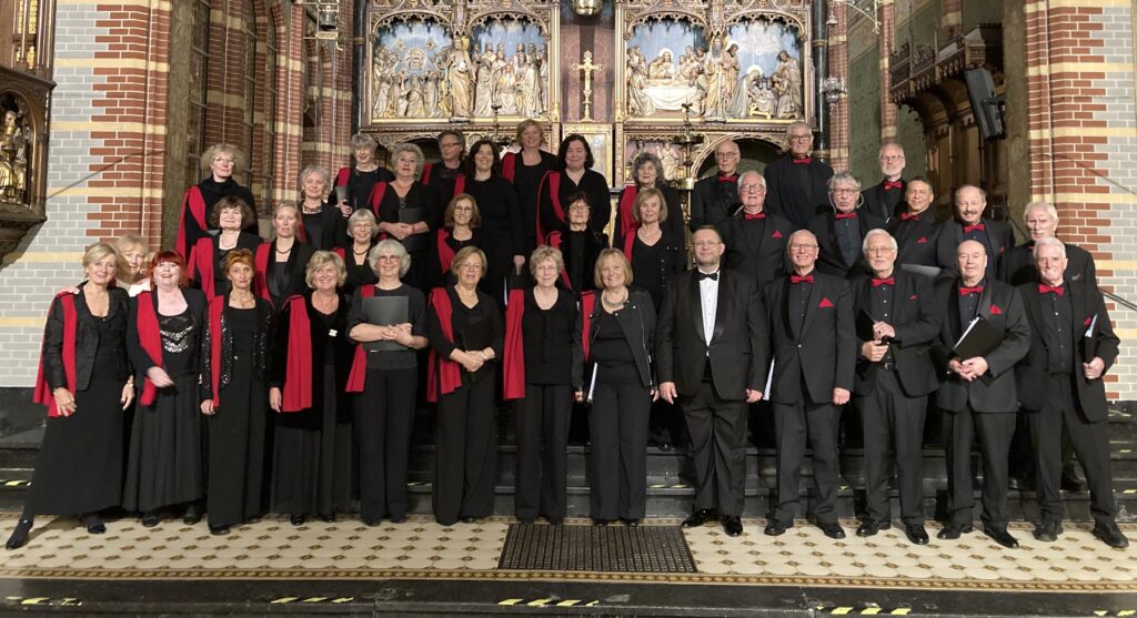 Amsterdams Opera Koor met Elenora Hu Amsterdams Opera Koor