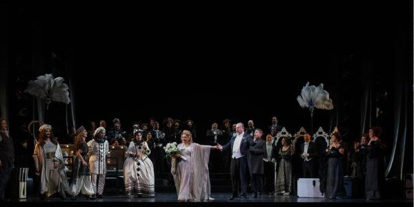 Adrienne Lecouvreur. Mise en scène Ivan Stefanutti. 2024-2025. © Migliorato