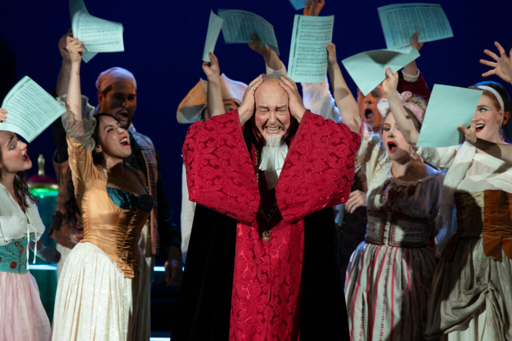 Erich Langwiesner & Chor des Lehár Festivals www.fotohofer.at Eine Nacht in Venedig